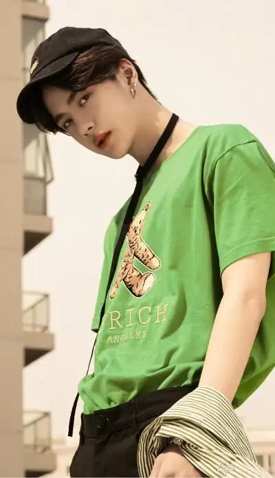 王一博香蕉 - 堆糖,美图壁纸兴趣社区