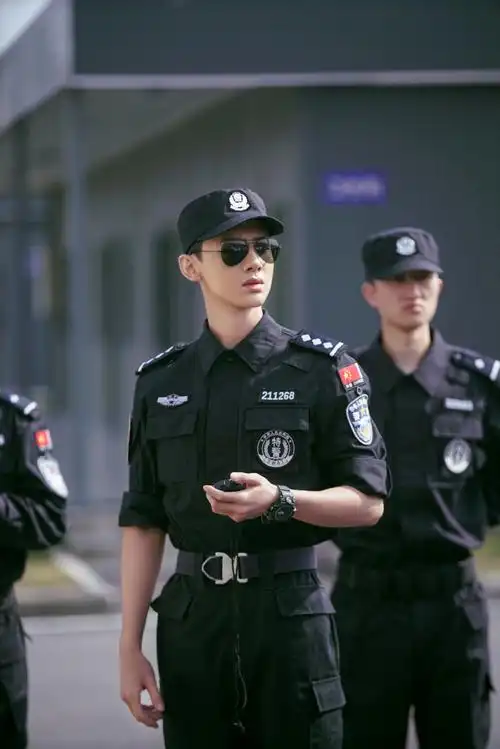 白敬亭央视小编初体验##白敬亭你是我的城池营垒