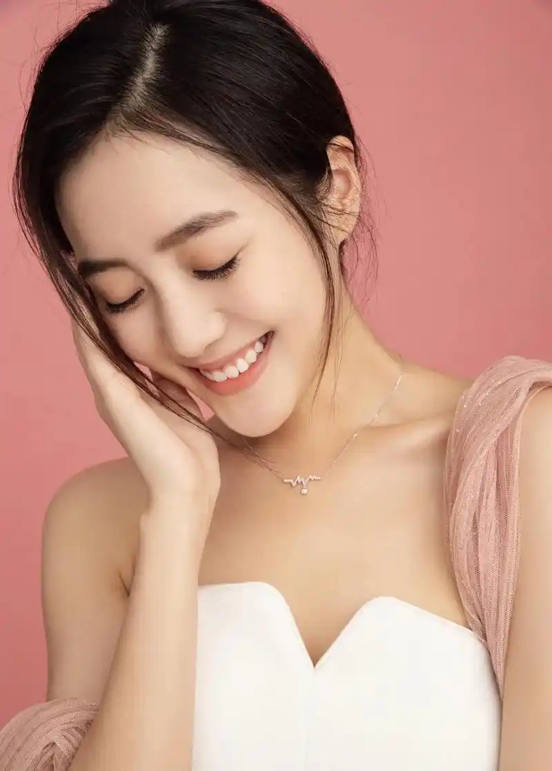 王梓薇,让人心动的甜美女孩