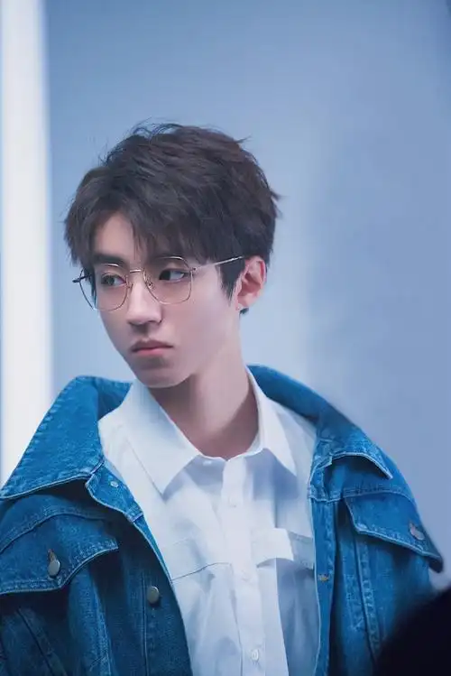 凯源[超话]##六载夏秋归渝路