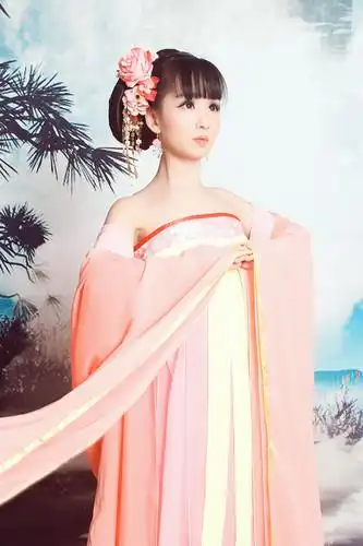 古典汉服仙女春夏改良公主齐胸襦裙民族风古装舞蹈演出服日常服装