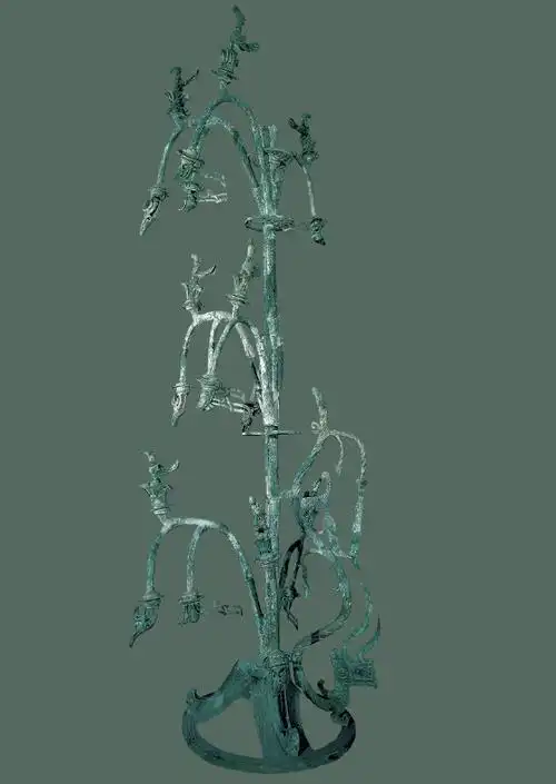青铜神树(商代) 三星堆博物馆藏.(图片来源:三星堆博物馆官网)