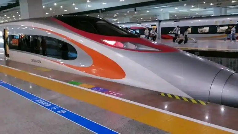 广深港高铁mtr动感号g6581&g6586内饰体验