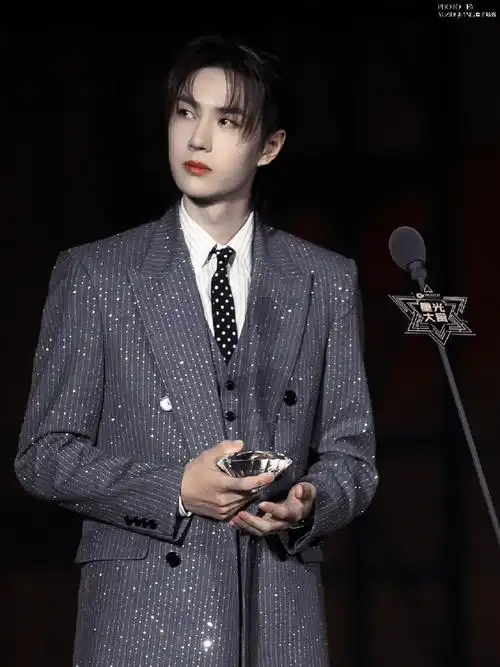 王一博星光大赏##腾讯视频星光大赏#2019年&2020年王一博星光大赏