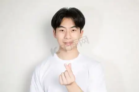 比心手势摄影图片-比心手势摄影作品-千库网