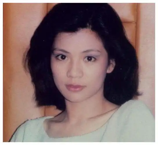 是汪峰和高晓松的旧爱,抑郁在家轻生,年仅23岁|筠子|高晓松|汪峰_新浪