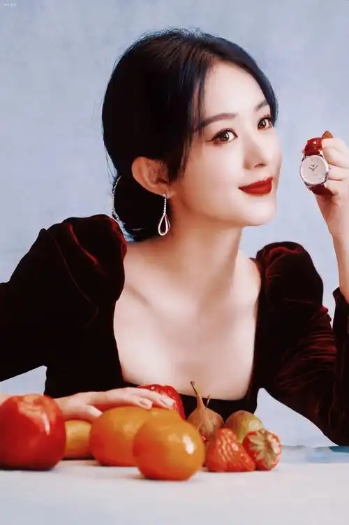 赵丽颖直播九连拍##赵丽颖冬日时光侧拍写真