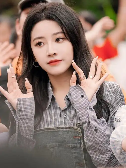 喻言像温柔小猫