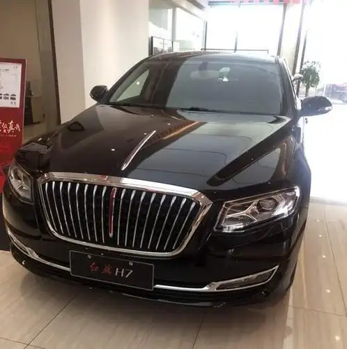 新款红旗h7实车到店气场更强大二十来万还买啥君越迈腾