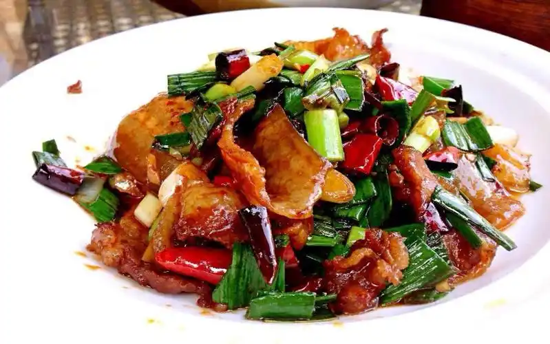 "中国菜"四川十大经典名菜之"四川回锅肉"