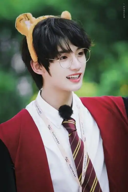 丁程鑫 - 堆糖,美图壁纸兴趣社区