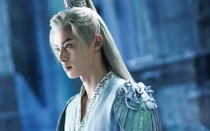 遇龙:都说他被夺舍了,但王鹤棣真的尽力了