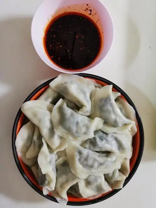 裙带菜虾仁鲜肉饺子