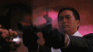 喋血双雄》,该片则第一次向欧美观众全面展现了周润发的银幕枪手形象