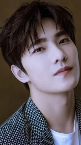 有没有ymls来这楼放一下杨洋神图