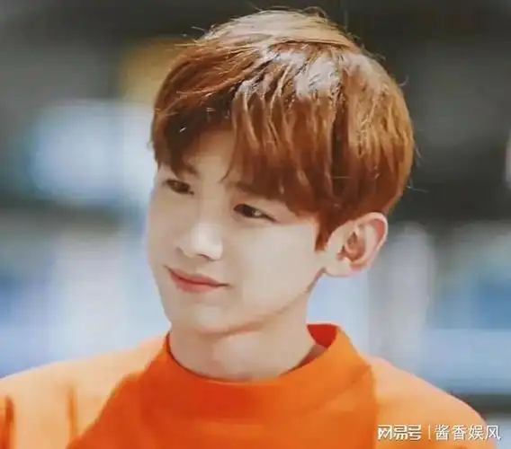 演完偶像剧再演年代剧看白敬亭和张晚意才知道顺序反了的差距