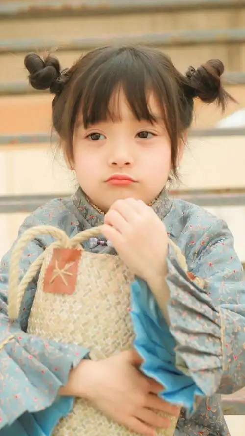 可爱呆萌萌娃哈琳甜美俏皮迷人写真