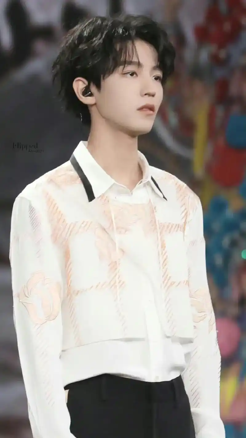 22岁的最后一天啦!看看去年今日的王俊凯吧97#王俊凯 #氛围感