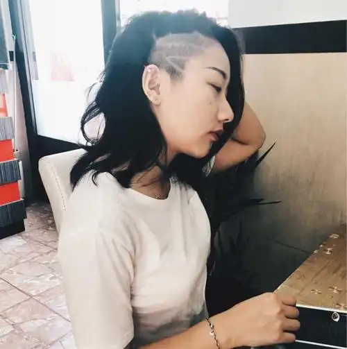 女生铲青是一种什么样的体验?