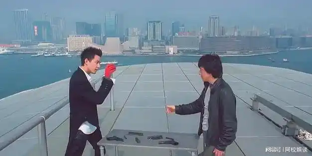 电影的主要演员还是成龙,谢霆锋和吴彦祖.