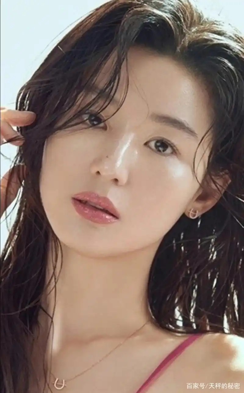 如何评价全智贤的长相?