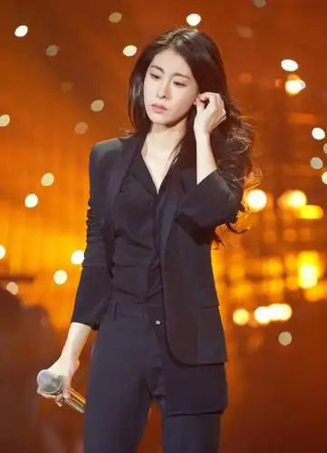 歌手第七名又如何,张碧晨赢的是衣品!