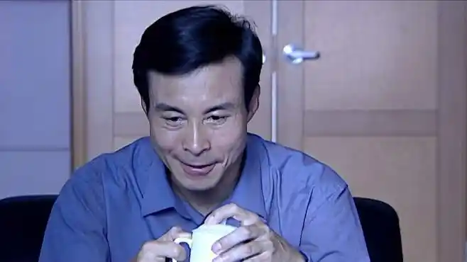 罪域:局长抓逃犯却被逃,李子涛当面嘲讽,郑毅然霸气护下-影视综视频