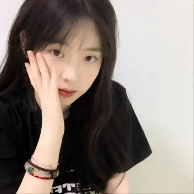 的真人女头图片 超好看气质美女2023小众女头大全_女生头像_美头网