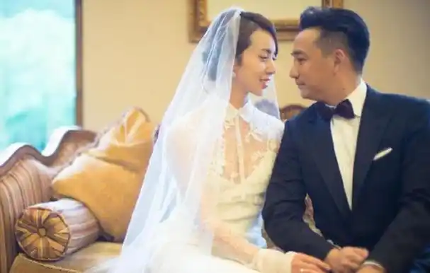 造化弄人,成双成对的良辰吉日,黄磊重温和刘若英的《似水年华》