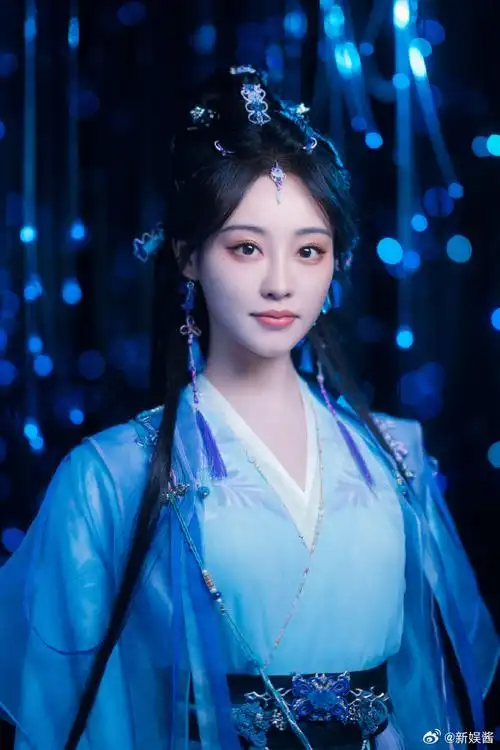 祝绪丹 闫妮赛道嫡长女