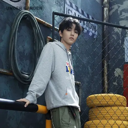 under garden王俊凯同款宽松连帽卫衣男秋季新品潮流标语印花3215