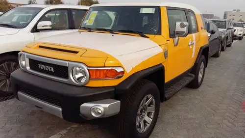 中东版丰田fj酷路泽,越野小王子