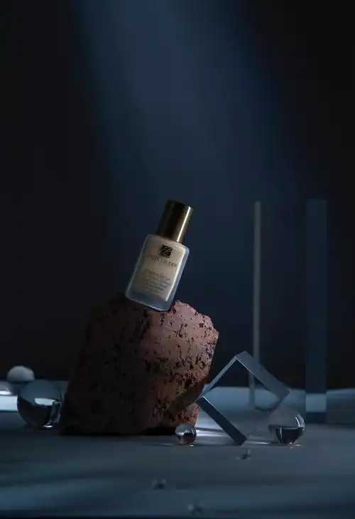 化妆品广告|创意摄影|粉底液