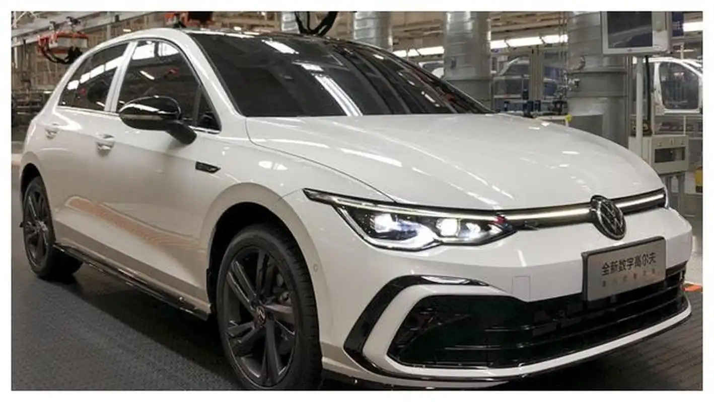 对这篇文章进行简述:近日,我们从相关渠道获悉,一汽大众首台ea2111.