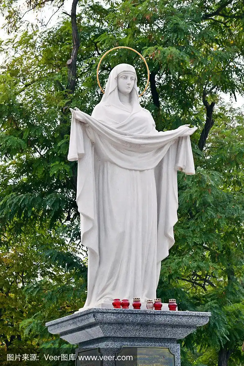 圣母玛利亚雕像