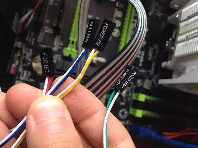 电脑主板内部接口图解(电脑主板接口)  17