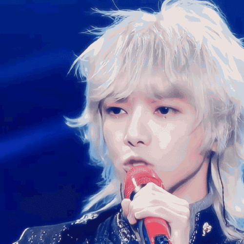 华晨宇美貌大赏##华晨宇白色狼尾造型