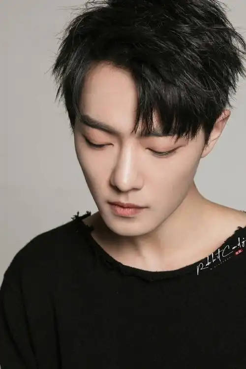 肖战##日常见肖战#太帅了!是限定考古!帅气又清爽的小赞呀!