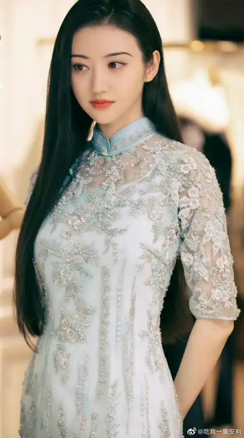 司藤民国旗袍杀合集身材比例也太好了穿上旗袍优雅又贵气