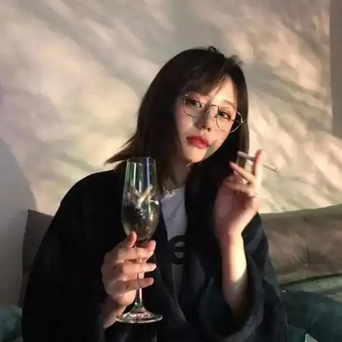 女生头像喝酒丧系颓废图片大全高清伤感悲伤喝酒图片女头