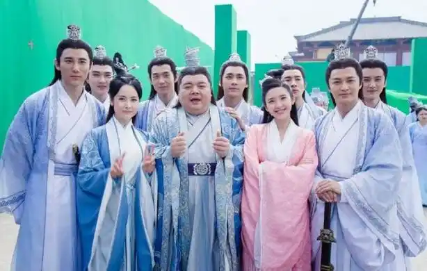 青云志的阵容现在应该集不齐了,都是有演技的好演员,虽然是当时欢瑞捧