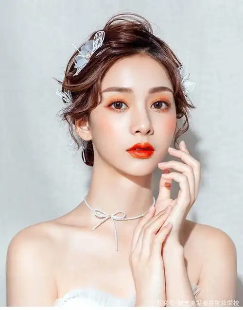 西安化妆学校毕业季,她们是如何从小白到化妆师