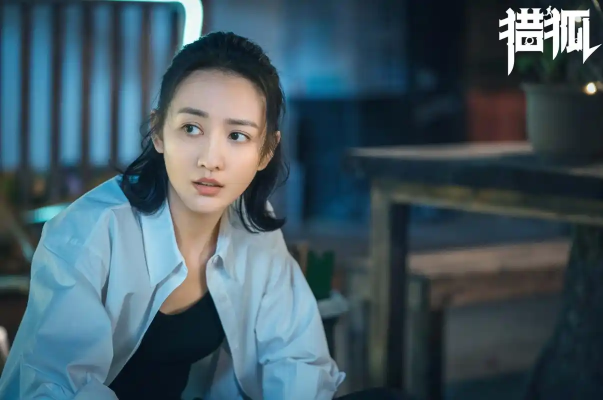 你们不知道她是个电脑高手吧,欲知详情,请看今晚播出的#电视剧猎狐