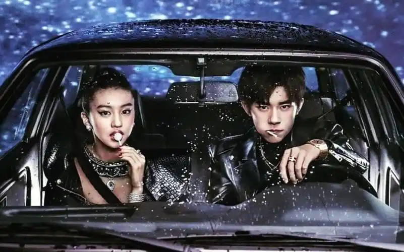 易烊千玺木村光希拍超绝画报,nhjj:像小孩子们模仿大人的感觉,韩网的