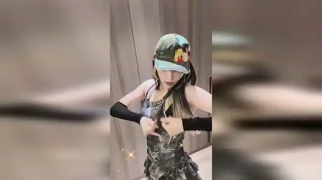 许佳琪翻跳supernova真是一言难尽|音乐专辑|唱片_网易视频