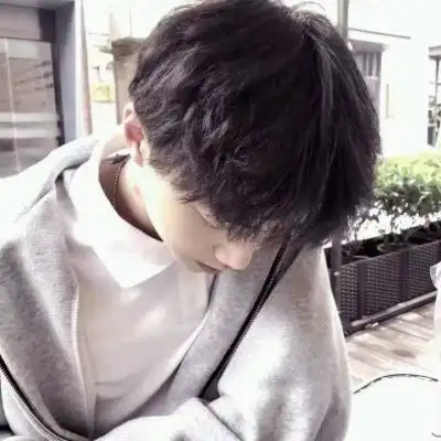 男生头像真人帅气好看 2020帅气阳光男孩图片 - 男生头像 - 潮人个性