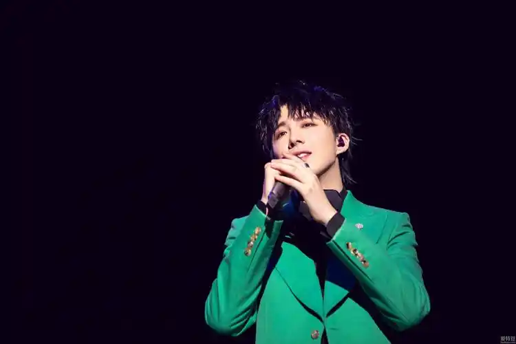 摩登兄弟北京演唱会挑战唱跳 两天连开燃爆现场