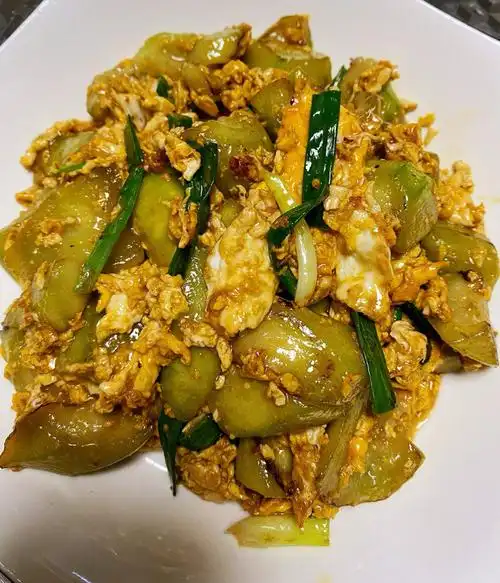 丝瓜炒蛋食材做法都巨简单但超好吃