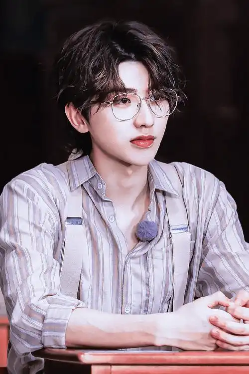 蔡徐坤2021个人巡回演唱会##蔡徐坤屈臣氏品牌代言人