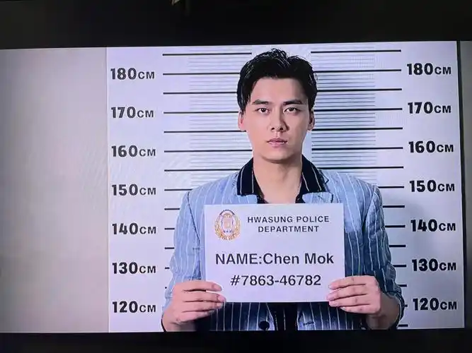 谁再质疑李易峰的身高我跟他急